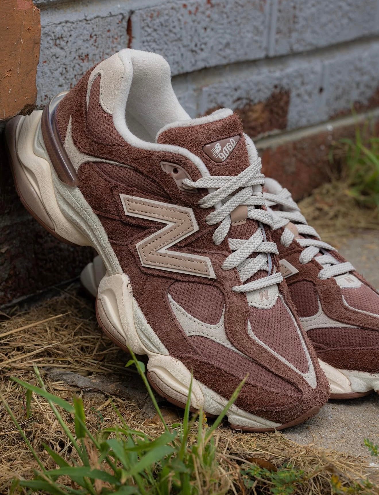 NB Balance 9060 Rich Oak