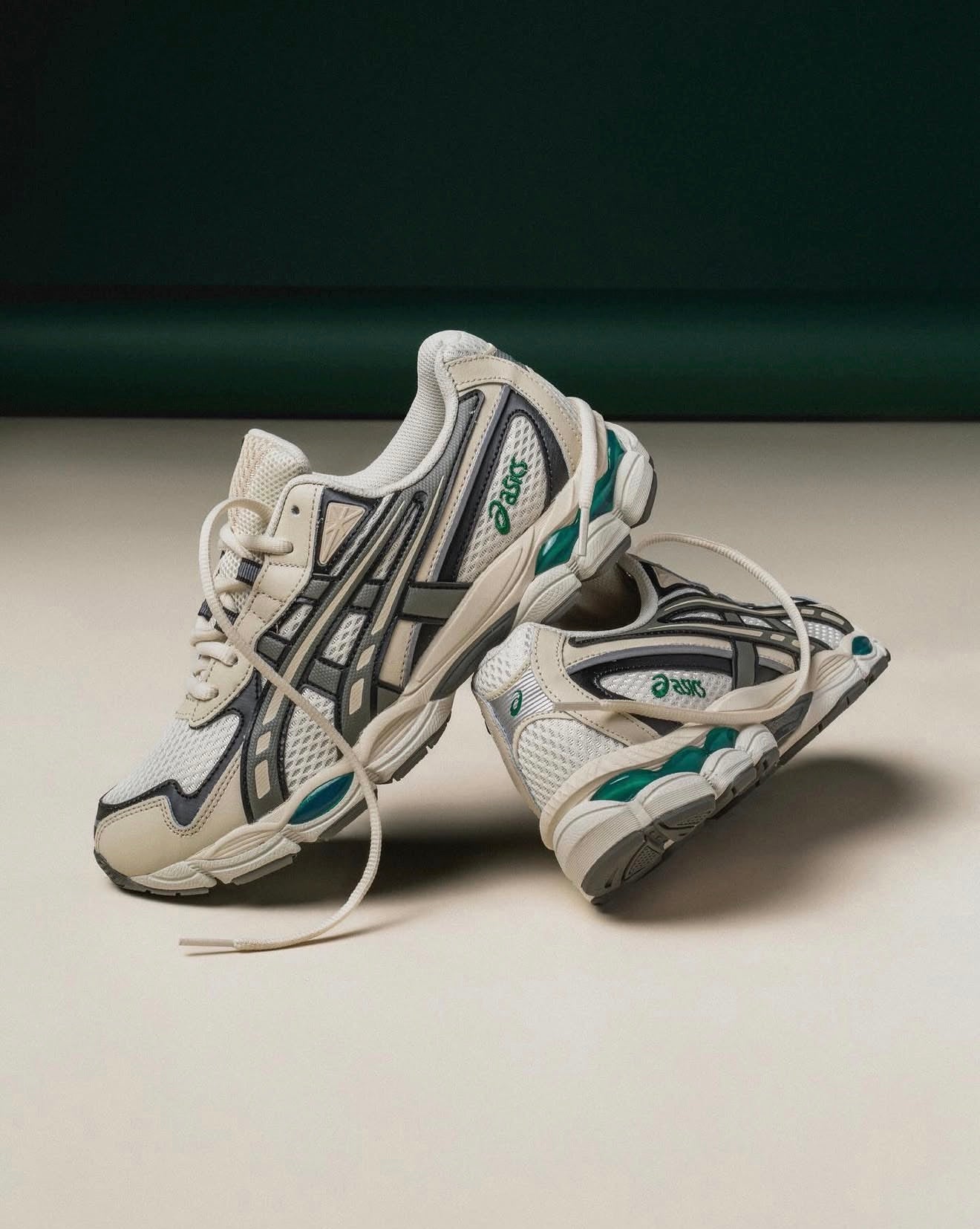 Gel-NYC 2055 Pale Oak Truffle Grey