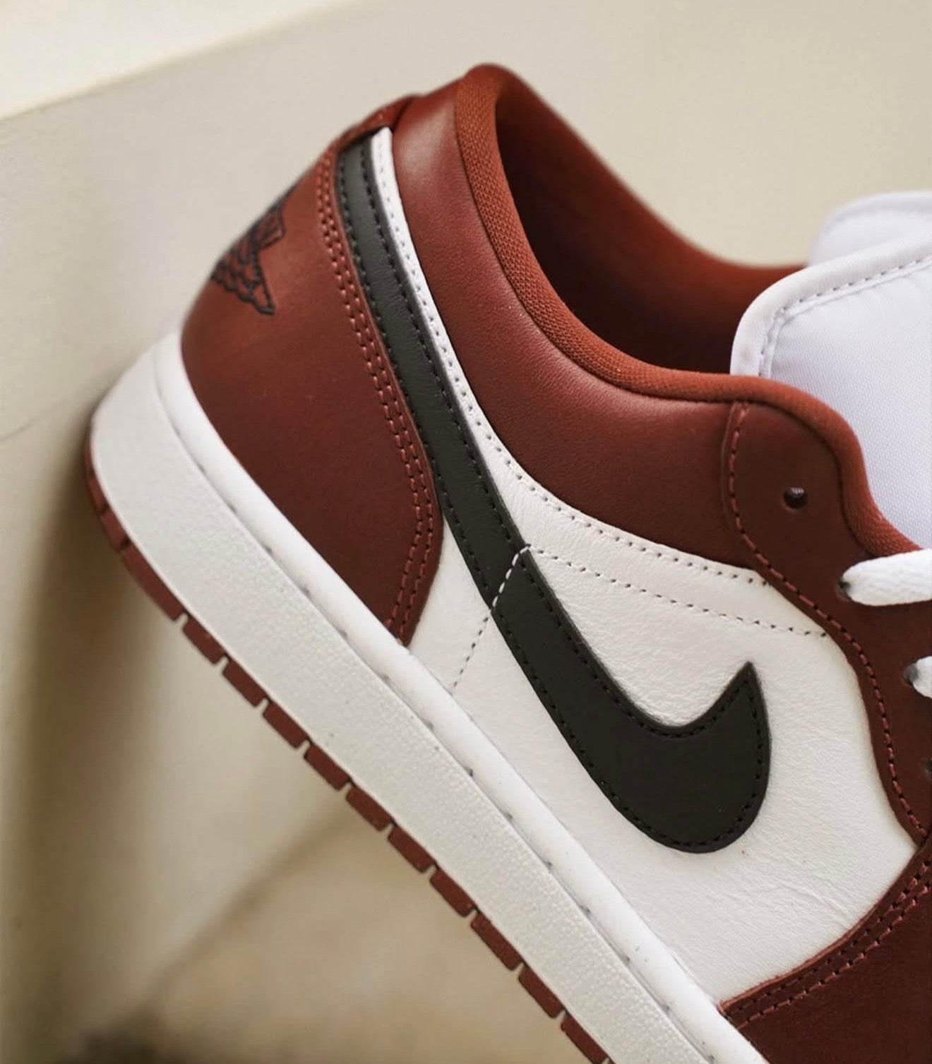 Air Jordan 1 Low SE Dark Pony