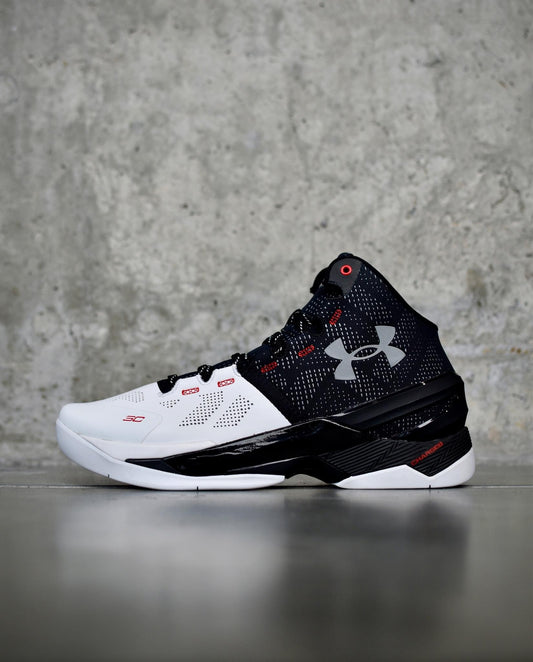 Underarmour Curry 2 Retro Suit & Tie