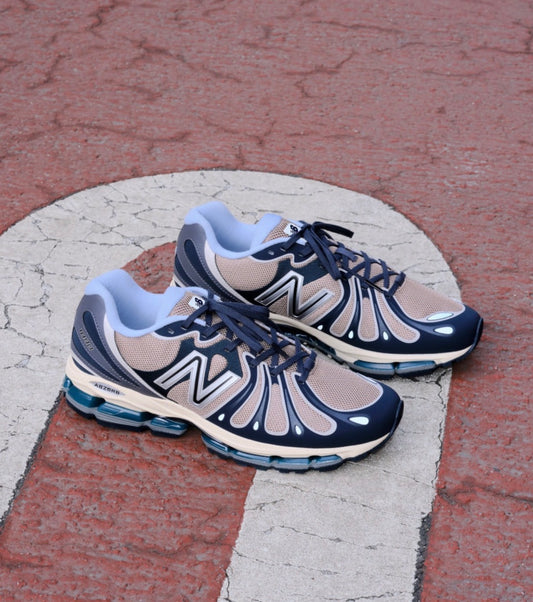 New Balance 1890 Outerspace