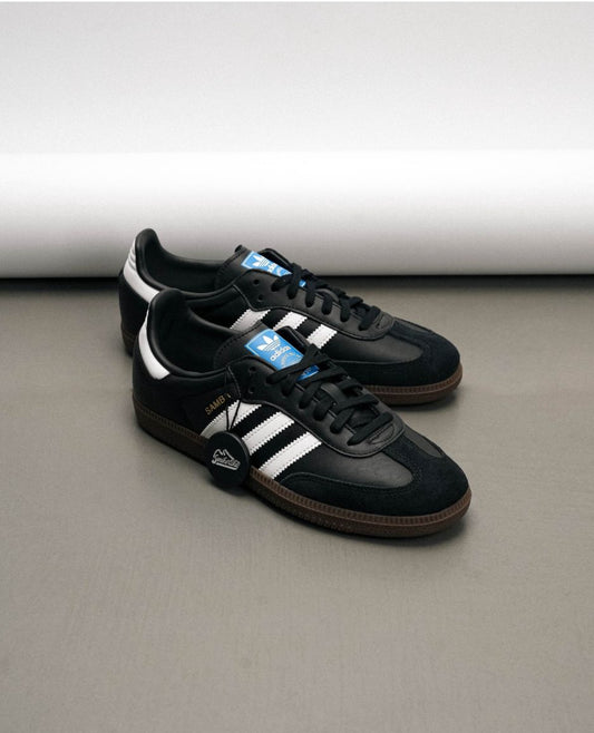 Samba Trainers “ Black White Gum “