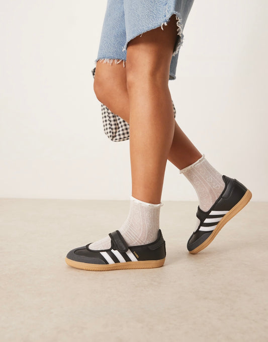 WMNs Samba Jane Black White Gum