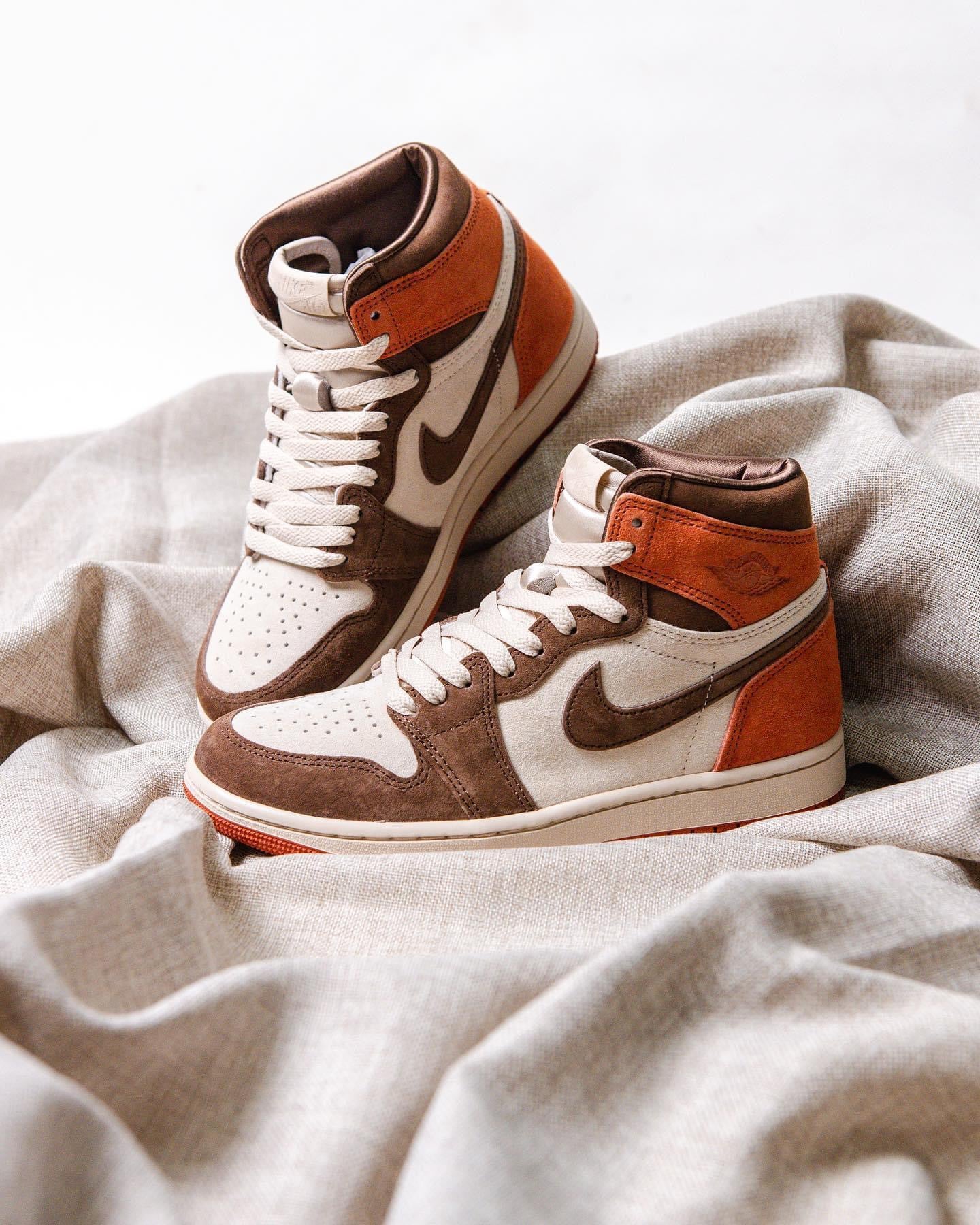 Air Jordan 1 “Cacao Wow / Sand Drift ”