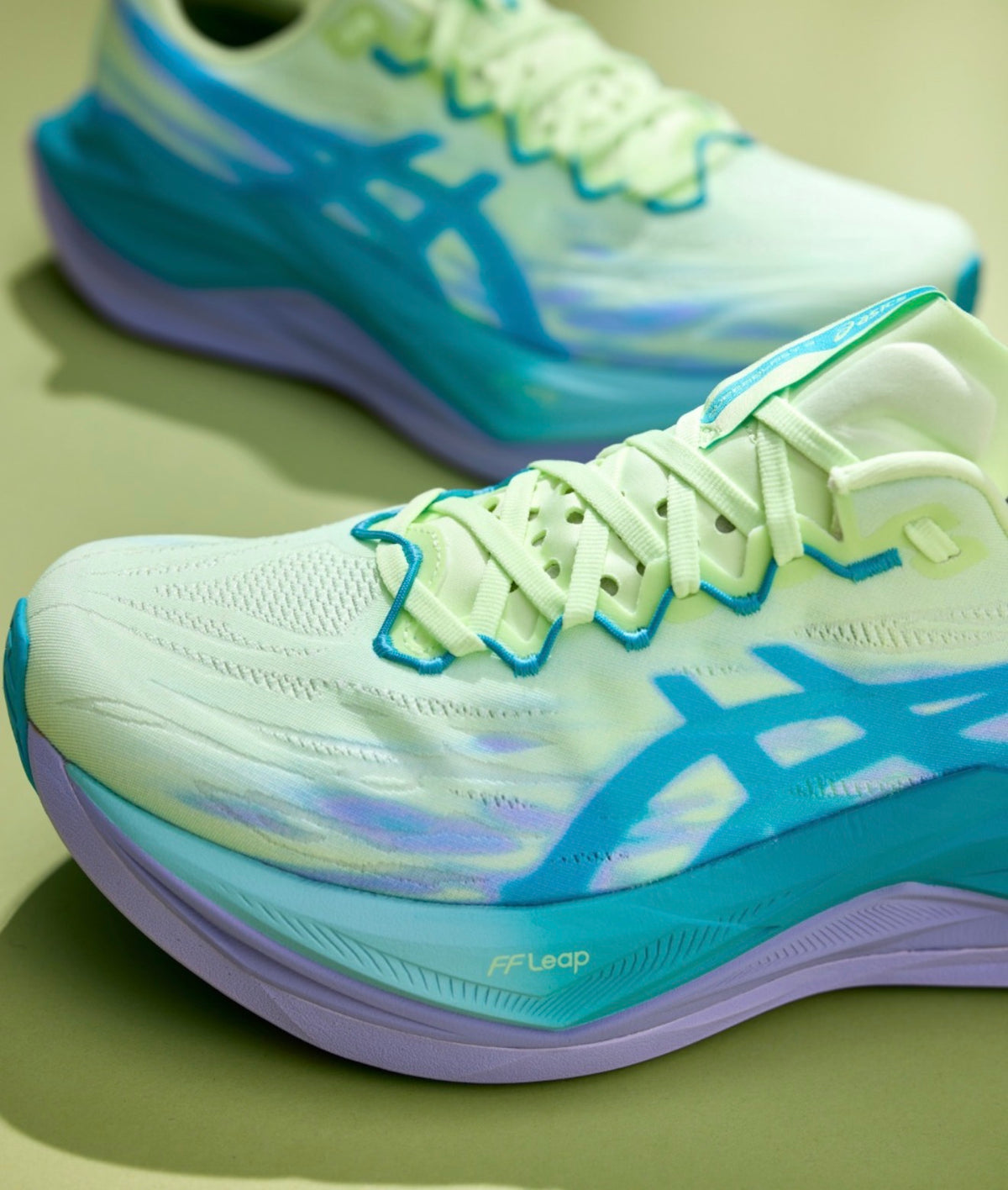 Superblast 3 Illuminate Yellow Energy Aqua