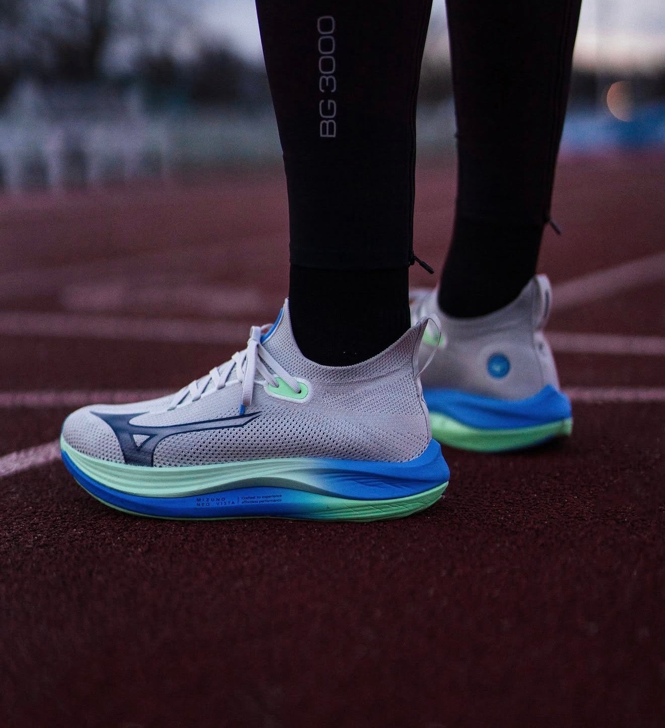 Mizuno Neo Vista