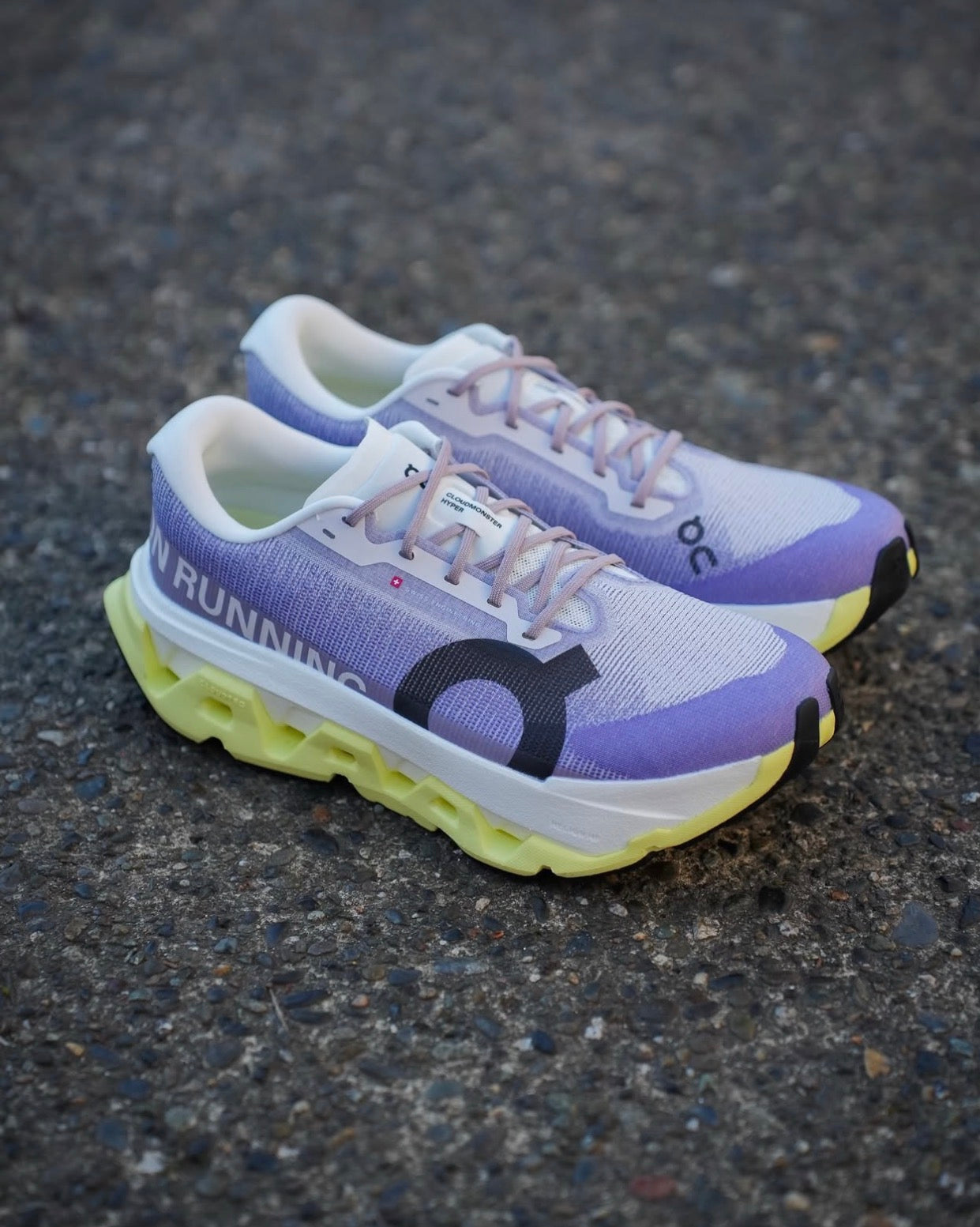 On Running Cloudmonster 3 Hyper Lily Limelight