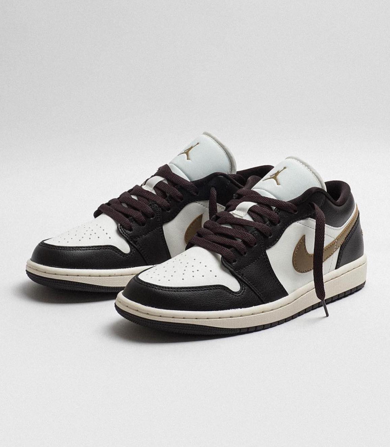 Air Jordan 1 Low Shadow Brown