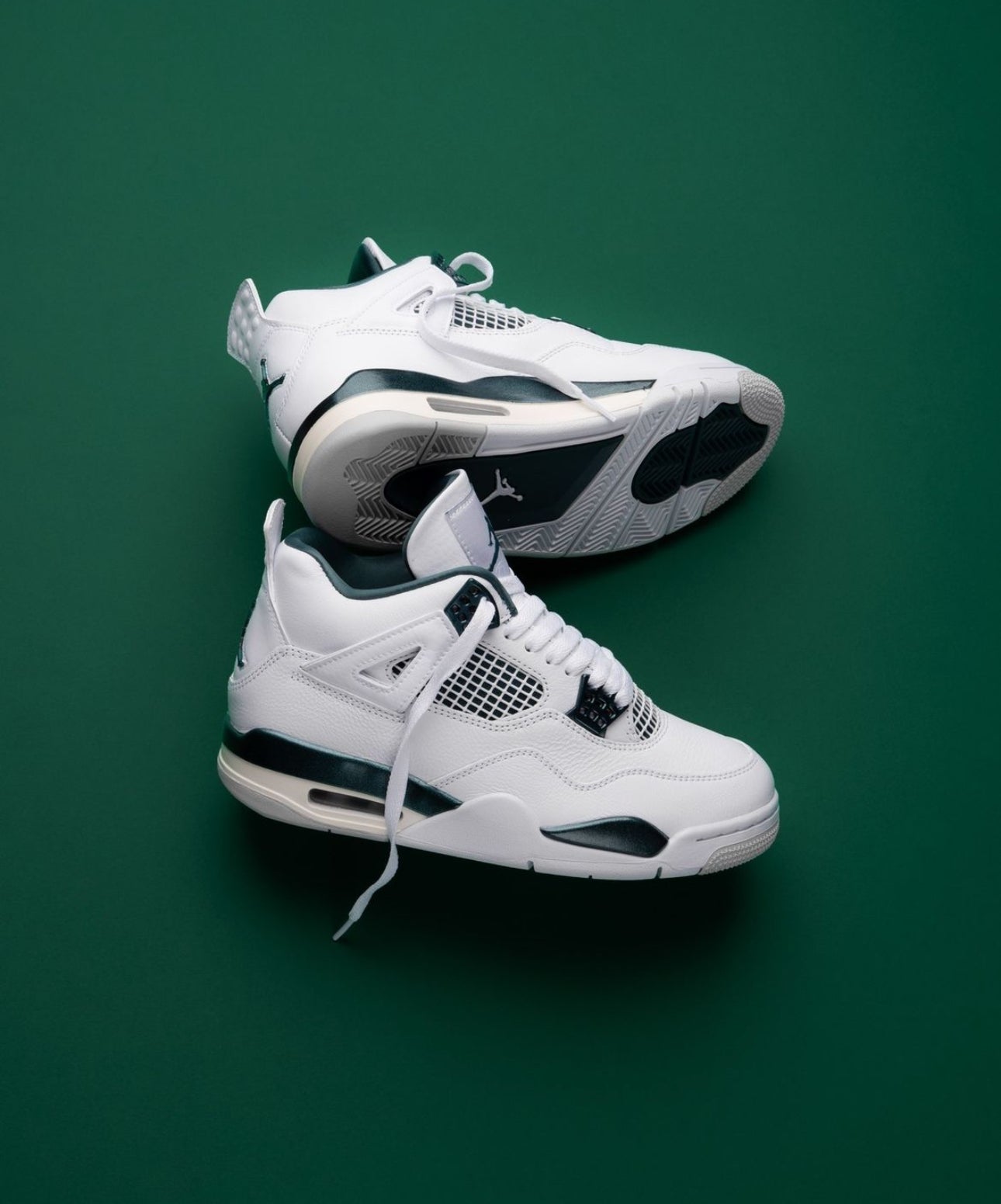 Air Jordan 4 Retro Oxidized Green