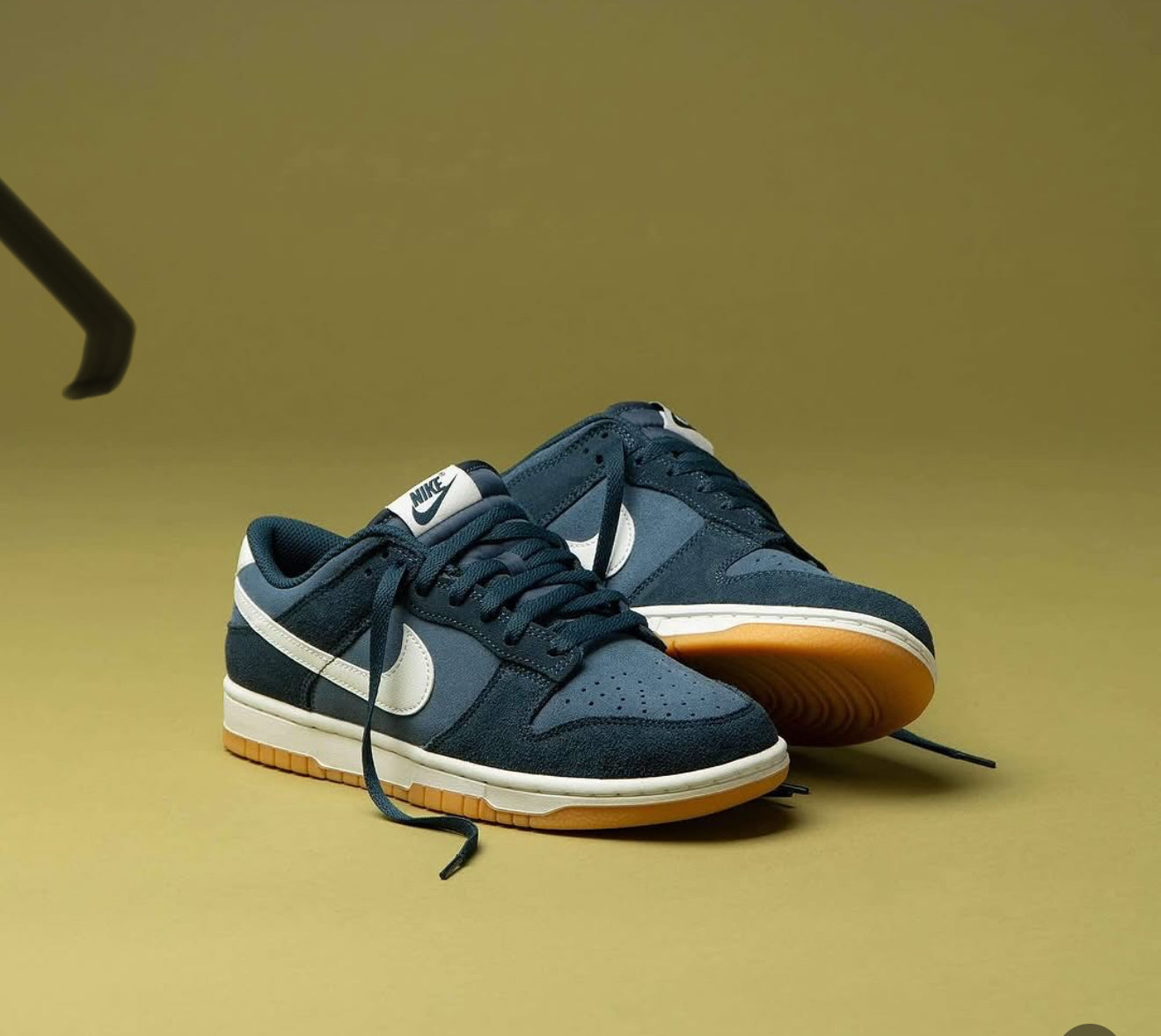 Dunk Low SE Monsoon Blue