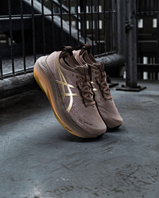 Gel-Nimbus 27 Luxe Luxe Taupe Grey