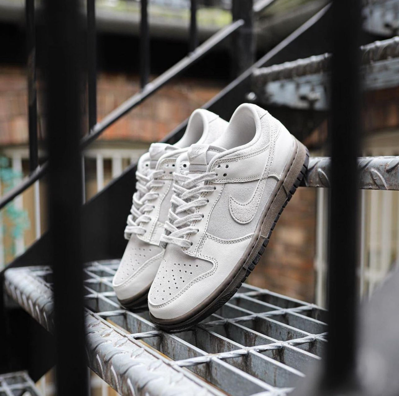 Dunk Low “ Ironstone “