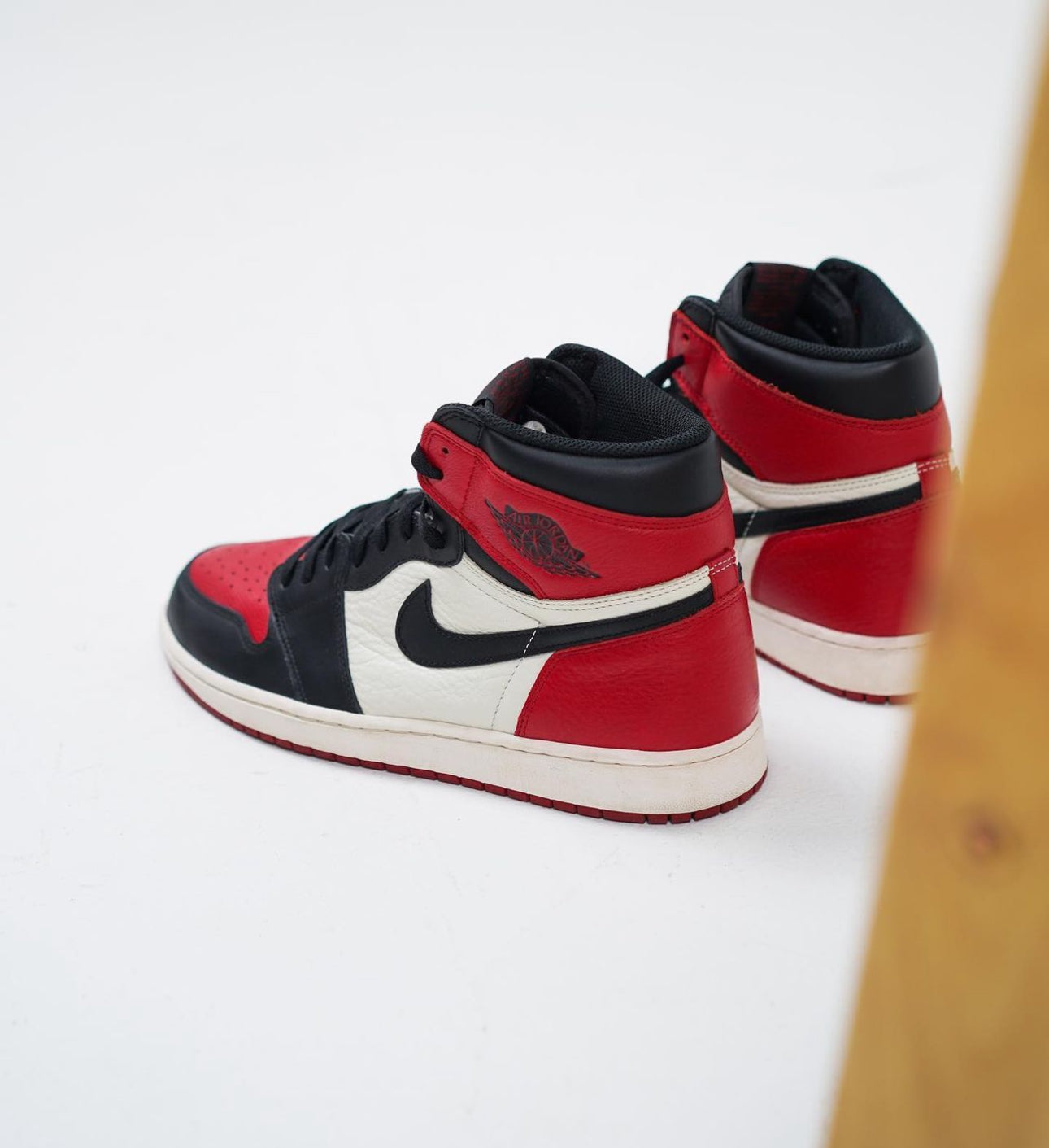 Air Jordan 1 High Retro “ Bred Toe “