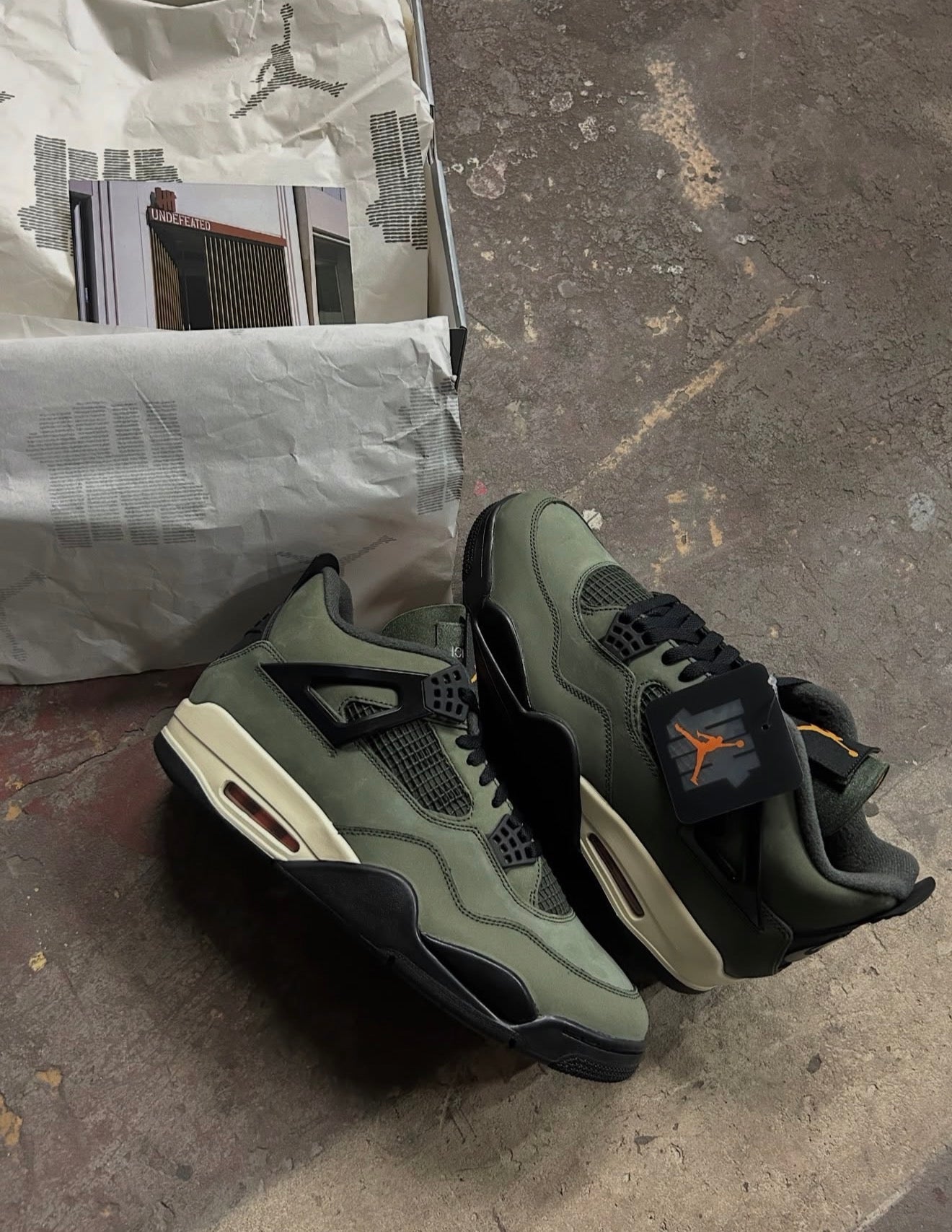 Air Jordan 4 Retro OG SP Undefeated (2025)