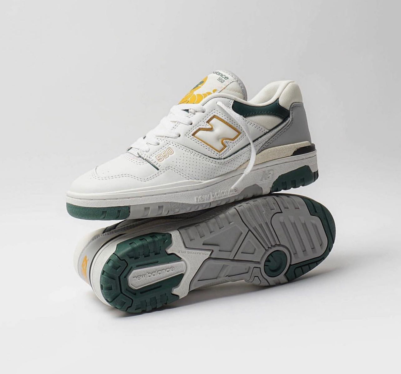 New Balance 550 Low Nightwatch Green