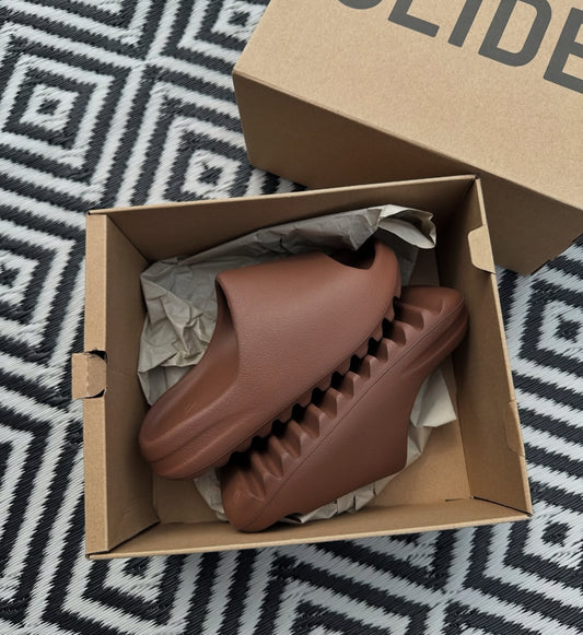 Yeezy Slides Flax