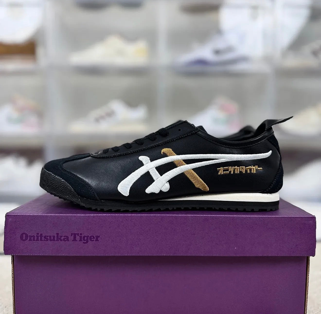 Mexico 66 NM Lace Up Black White ( Nippon )