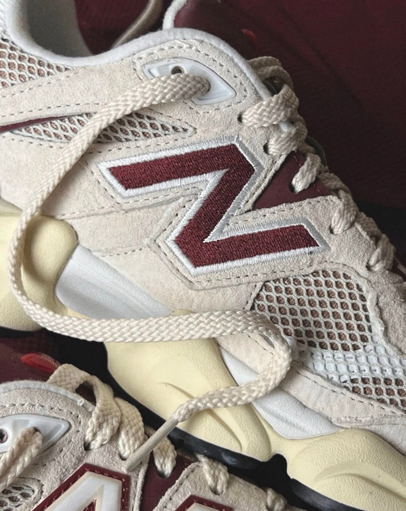 WMNs NB Balance 9060 Linen Burgandy