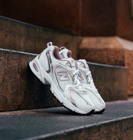 WMNs New Balance 530 Mid Century Pink