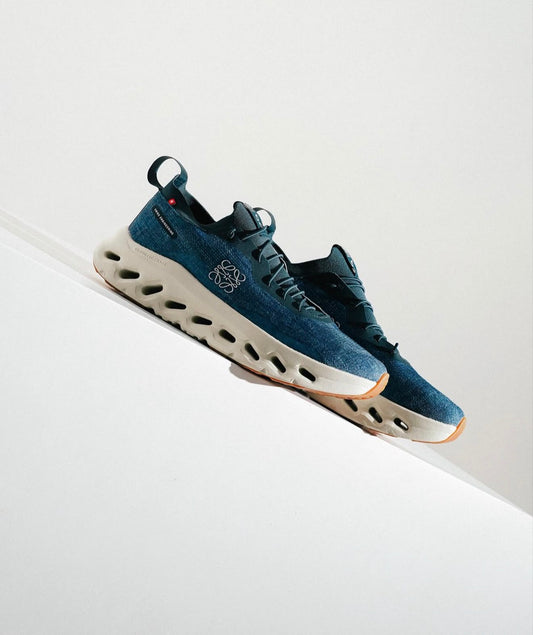 On Running Cloudtilt LOEWE Denim Blue