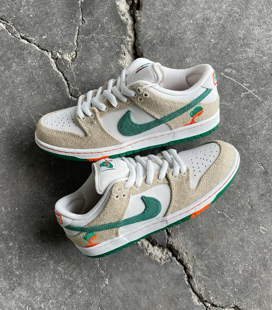 Dunk Low x Jarritos “Phantom & Malachite”