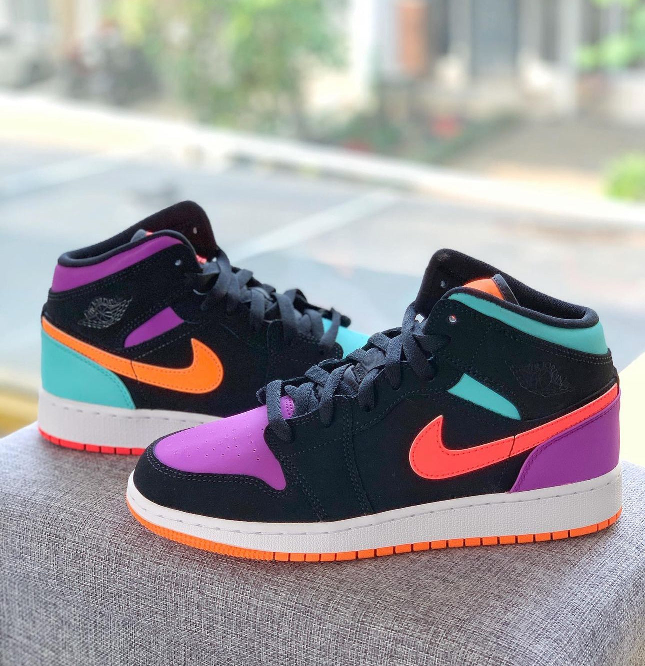 Air Jordan 1 Mid “ Candy “