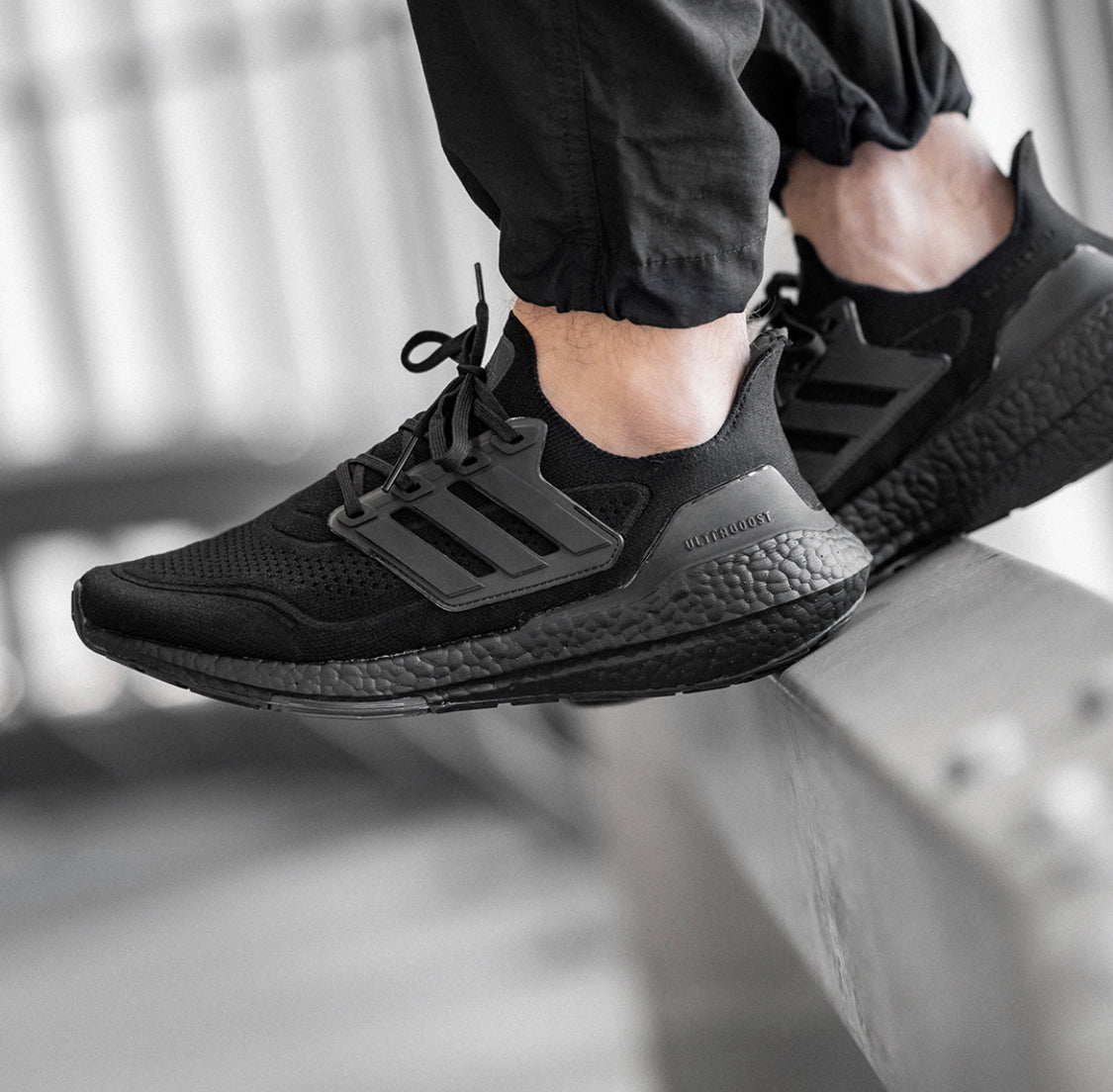 Ultraboost 2021 “Triple Black”