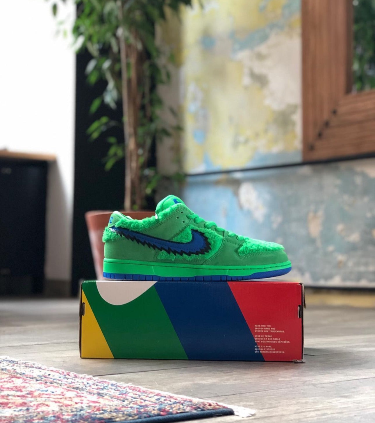 Grateful Dead x Dunk Low “Green Bear”