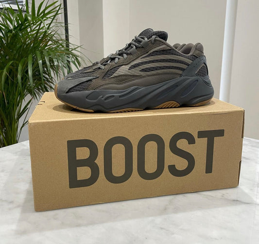 Yeezy Boost 700 V2 “ Geode ”