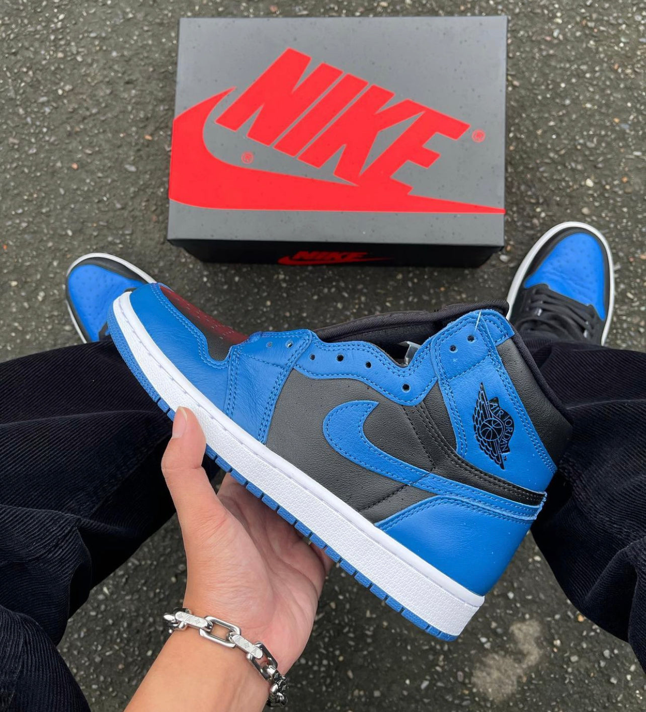 WMNS Air Jordan 1 High “Dark Marina Blue”