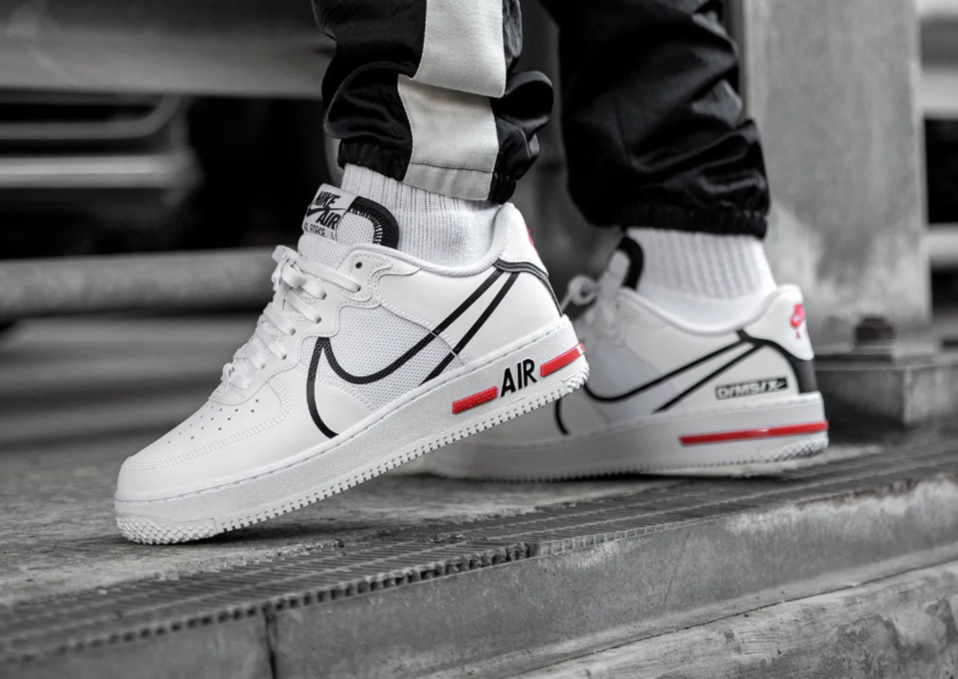 AirForce 1 React “White/Black”