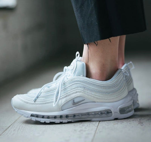 WMNS Airmax 97 “Triple White”