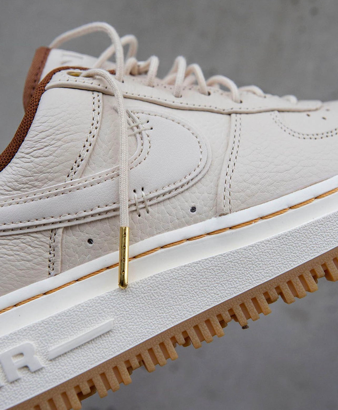 Airforce 1 Luxe “ Pearl City “