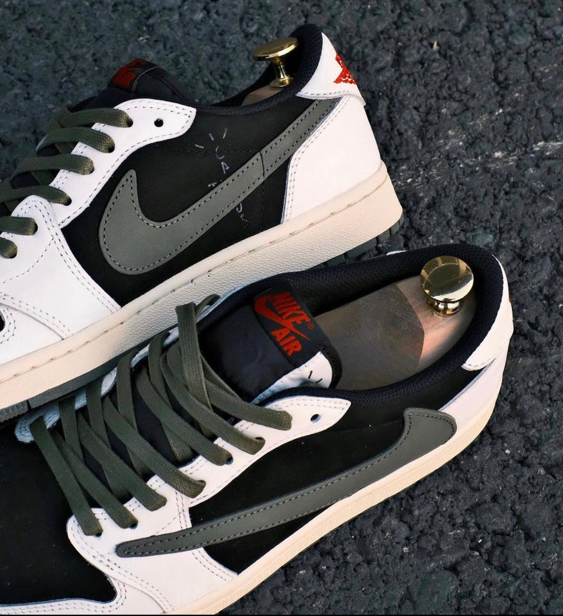 travis scott jordan 1 green