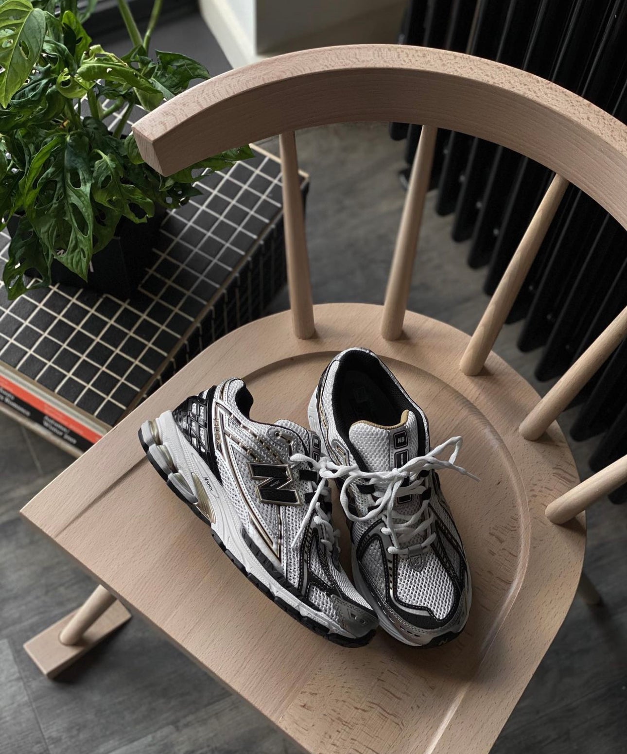 NB Balance 1906R White Gold