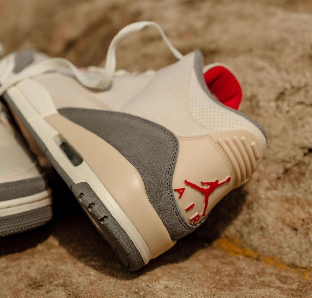 Air Jordan 3 Retro “ Muslin “