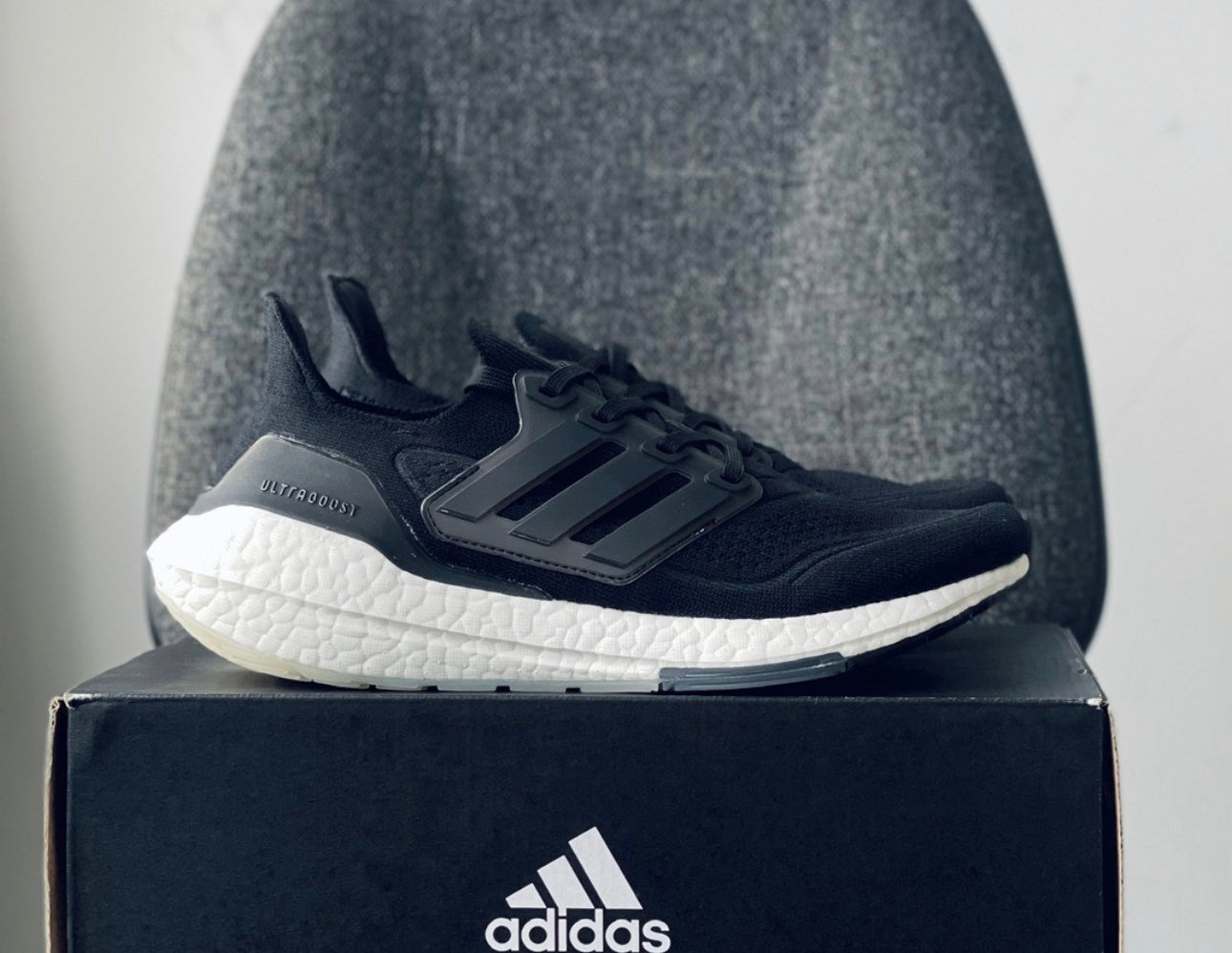 Ultraboost 2021 “ Core Black ”