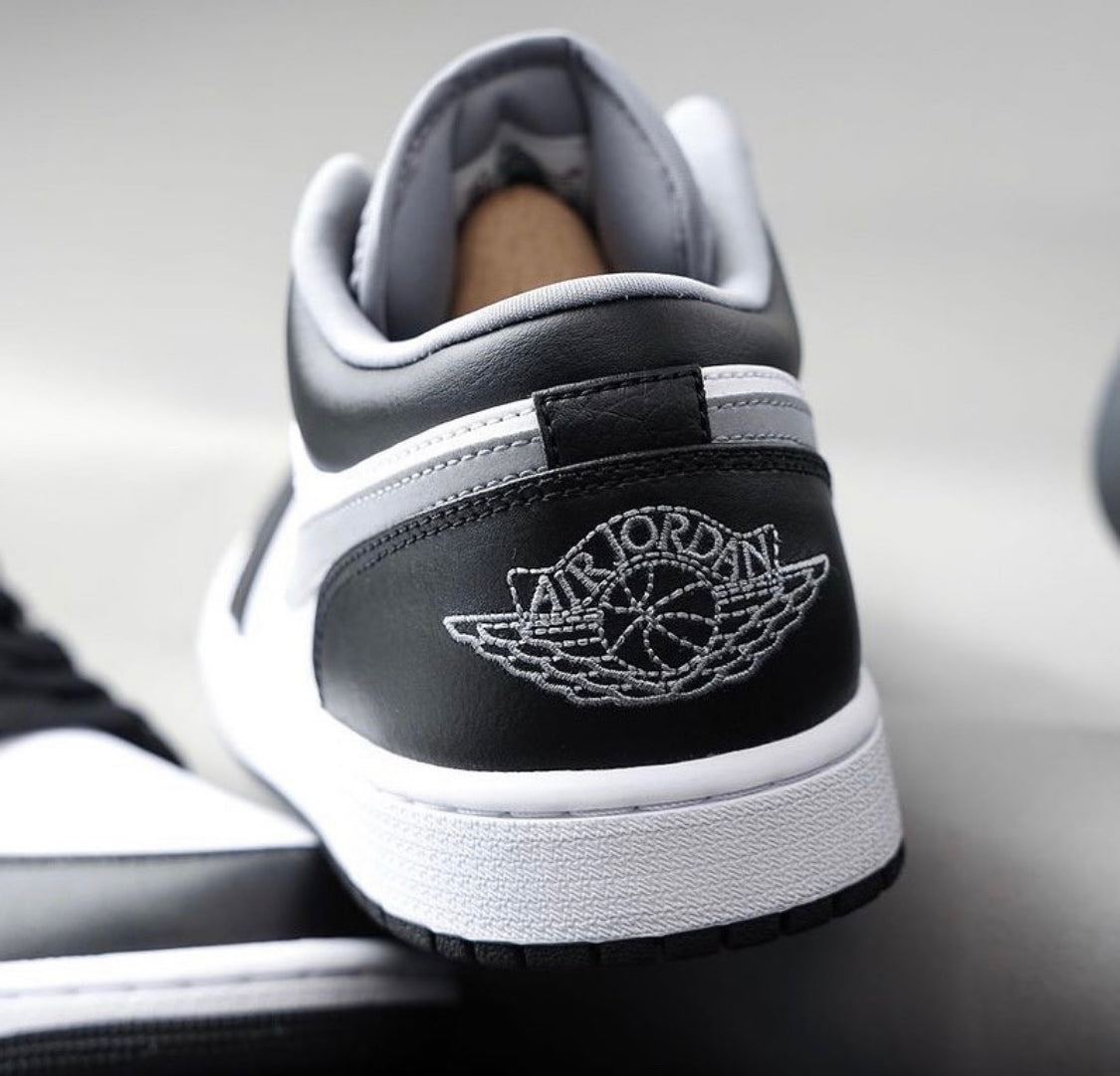 Air Jordan 1 Low “ Black Medium Grey “