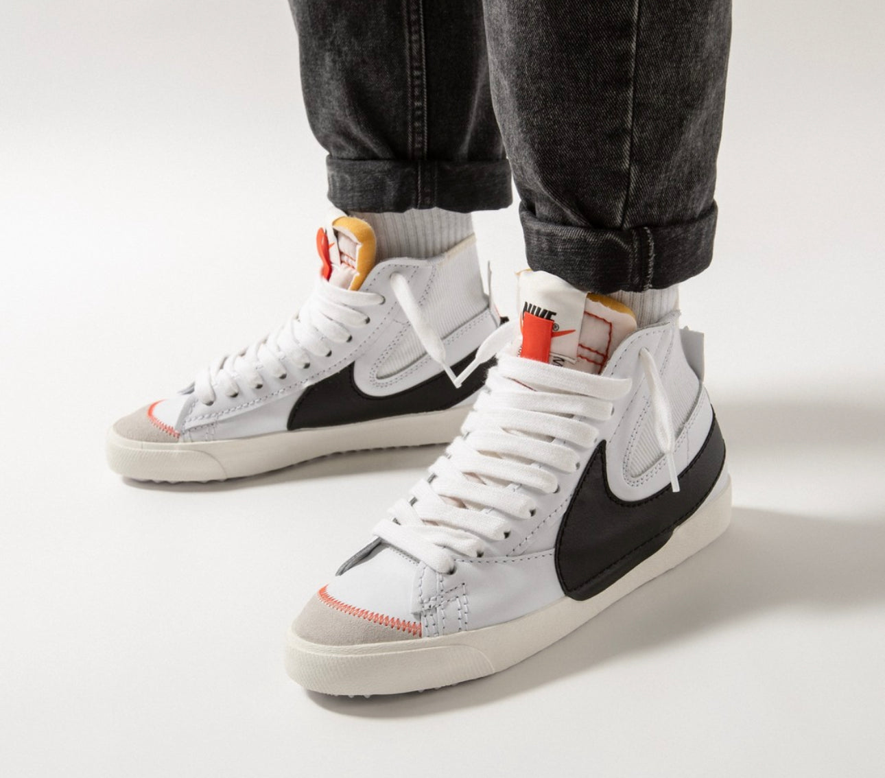 WMNs Blazer Mid “ 77 Jumbo “ White/Black