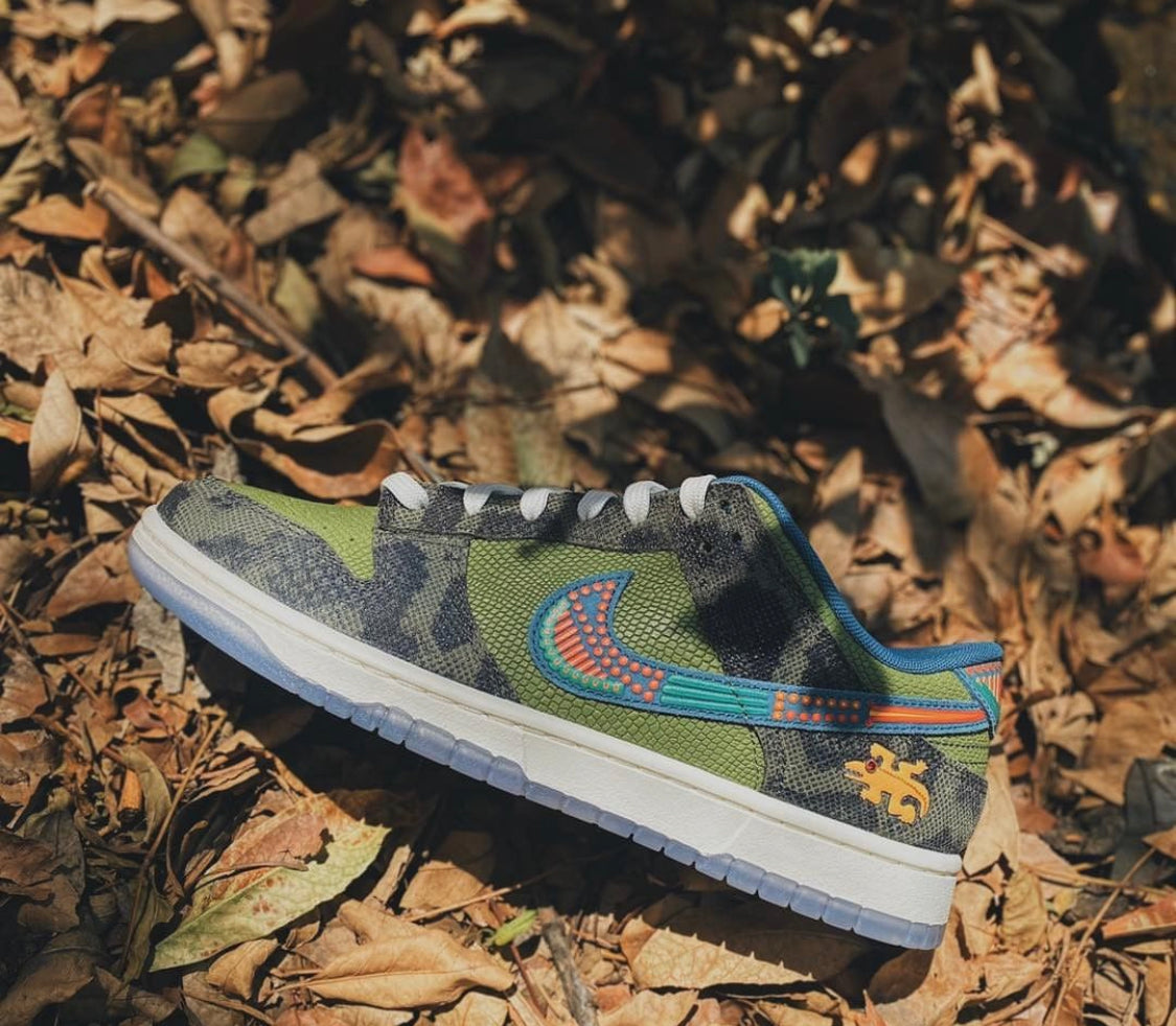 Dunk Low “ Siempre Familia “