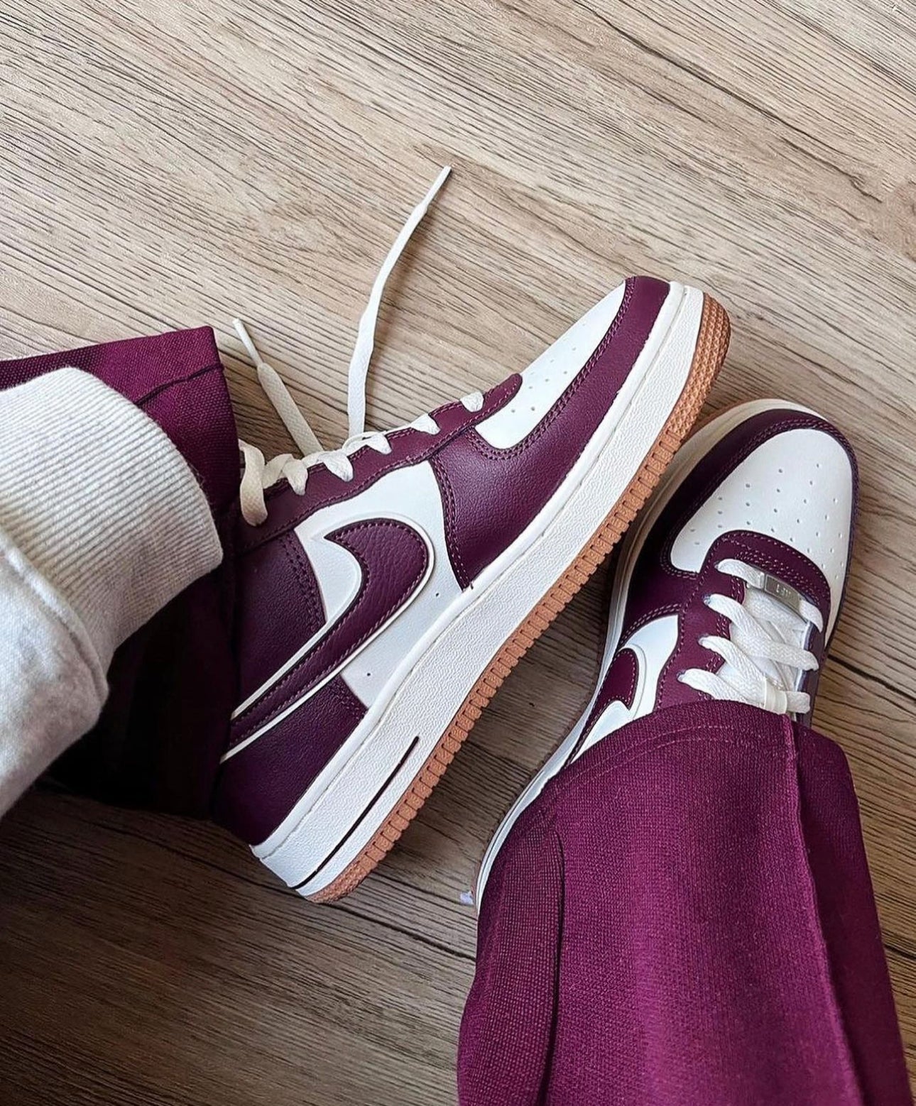 Airforce 1 Low “ College Pack “