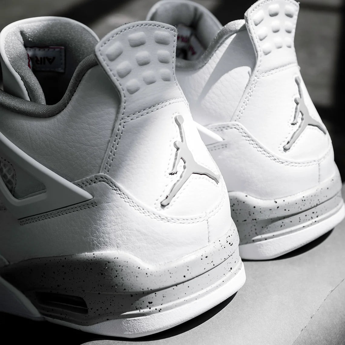 Air Jordan 4 Retro “White Oreo” 2021