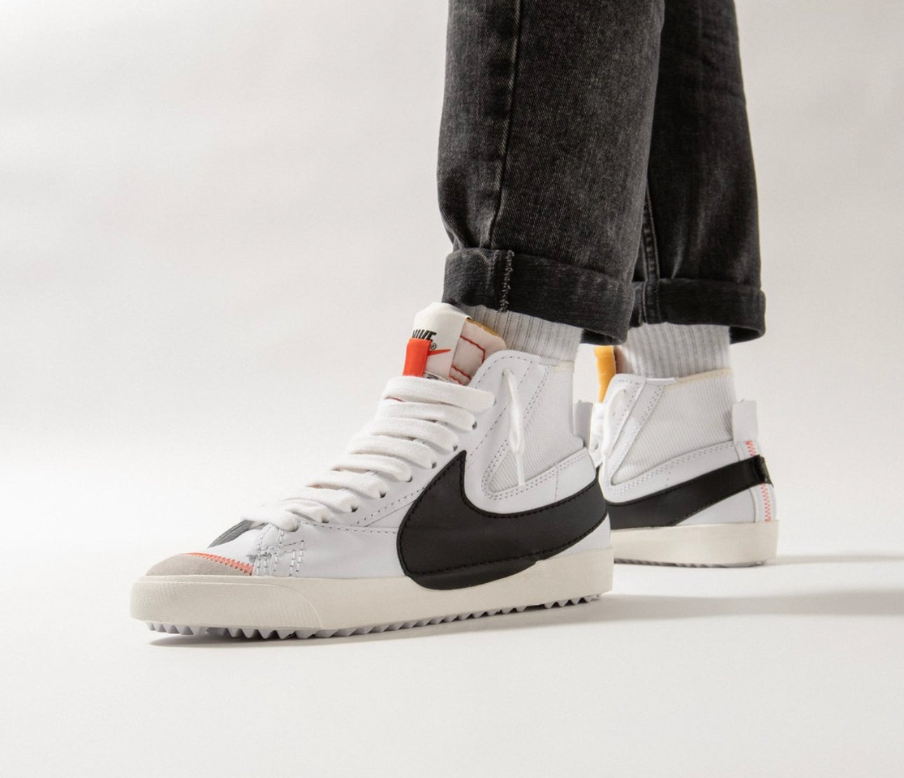 WMNs Blazer Mid “ 77 Jumbo “ White/Black