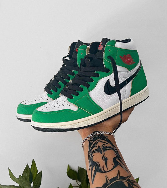 Air Jordan 1 High Retro “ Lucky Green ”