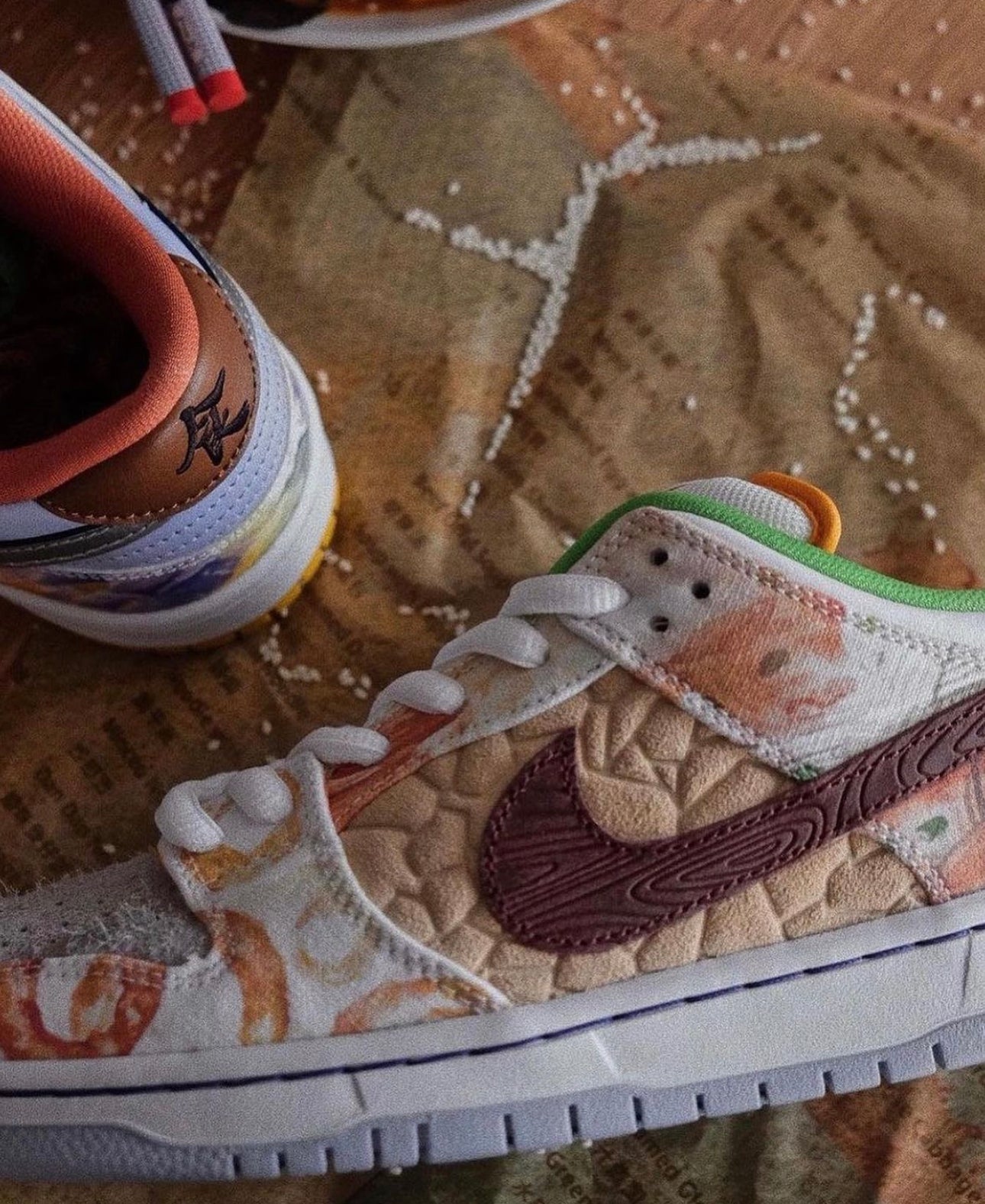 Dunk Low “ Street Hawker “