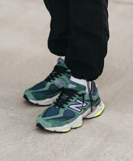 New Balance 9060 “ Nightwatch Green “