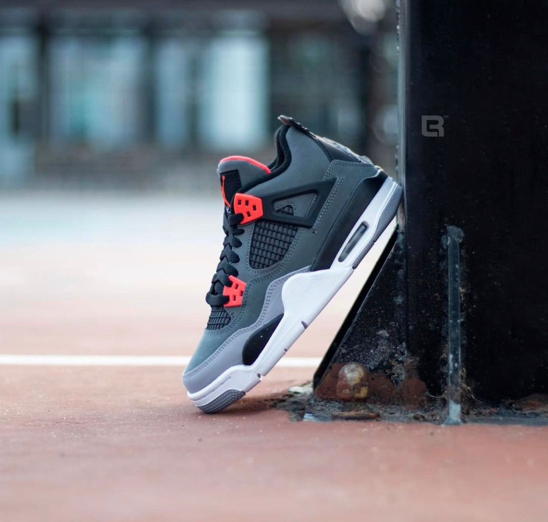 Air Jordan 4 “ Infrared ”