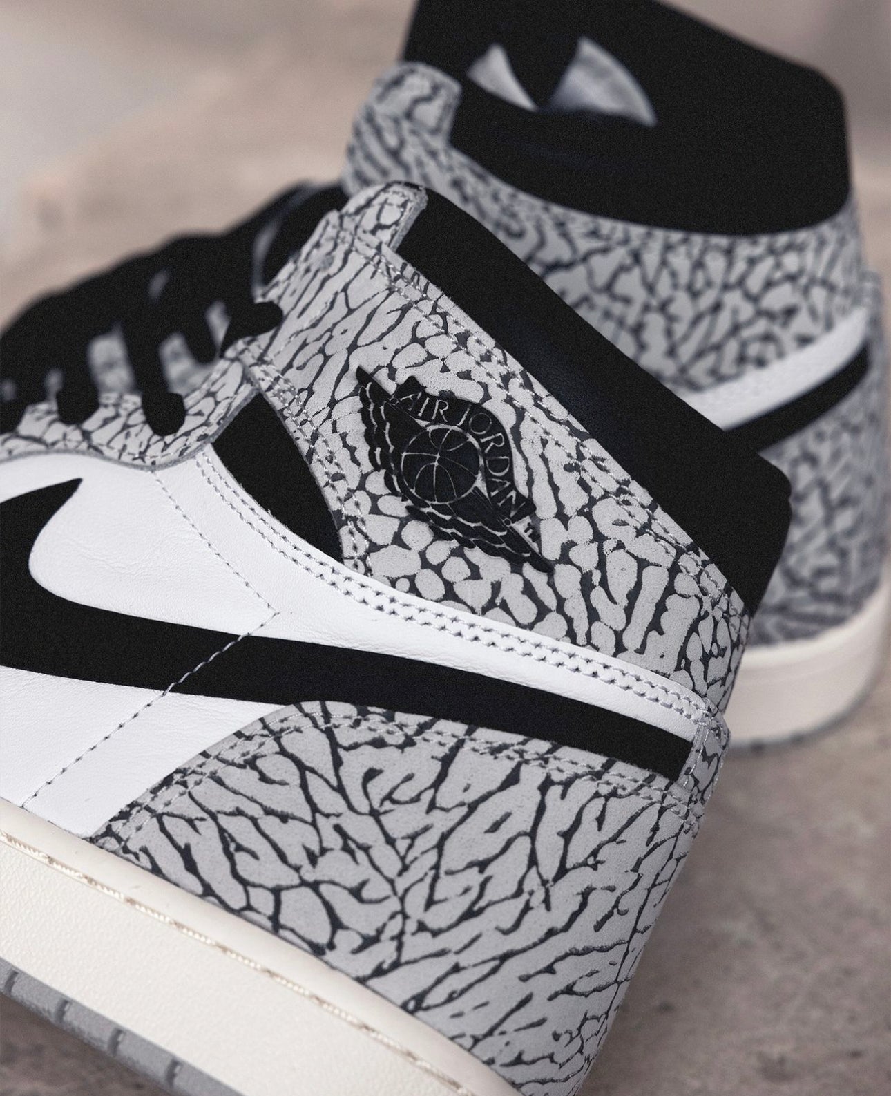 Air Jordan 1 High “ Cement ”