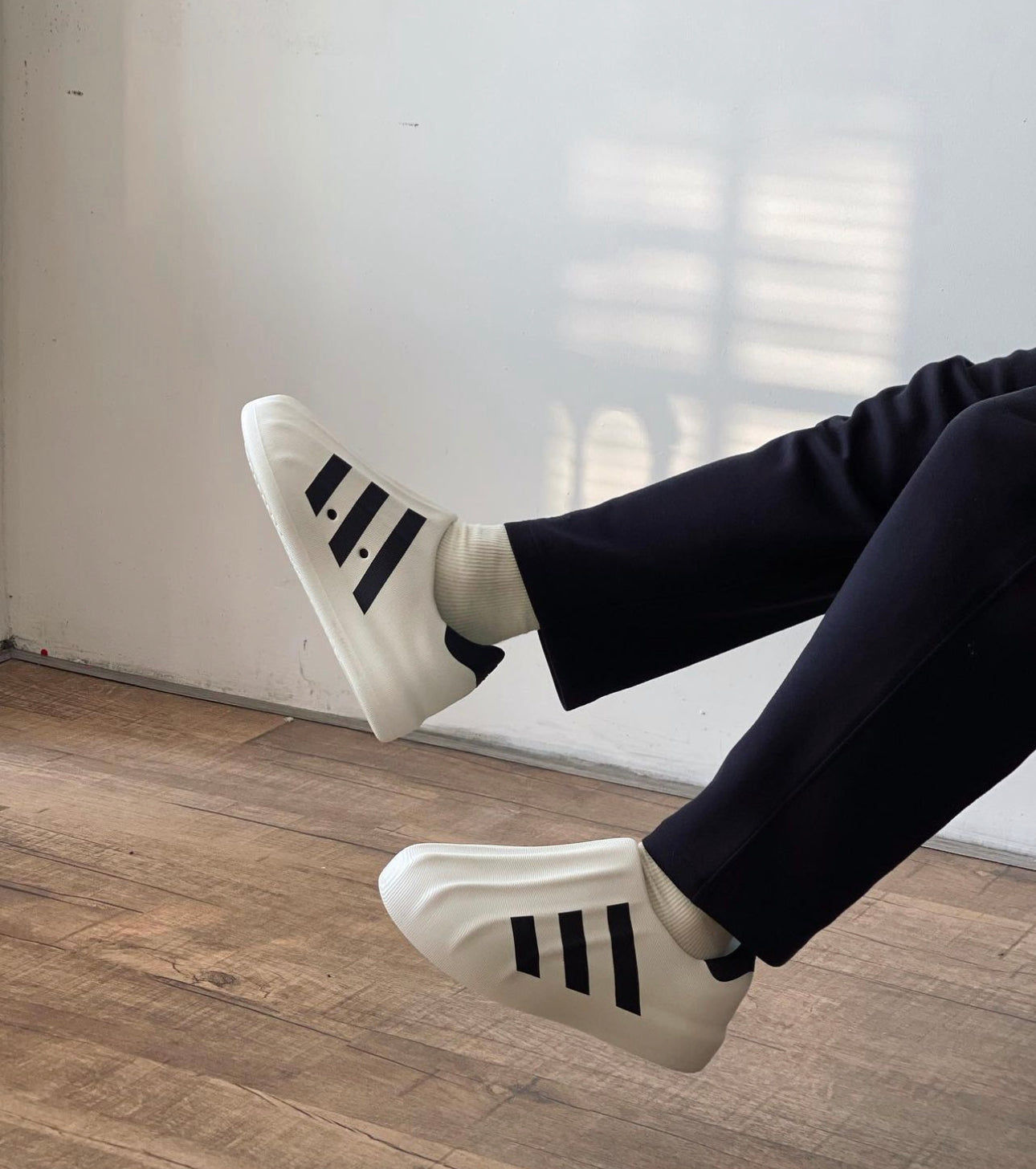 Adifoam Superstar White / Black