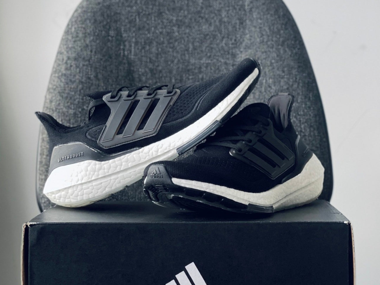 Ultraboost 2021 “ Core Black ”